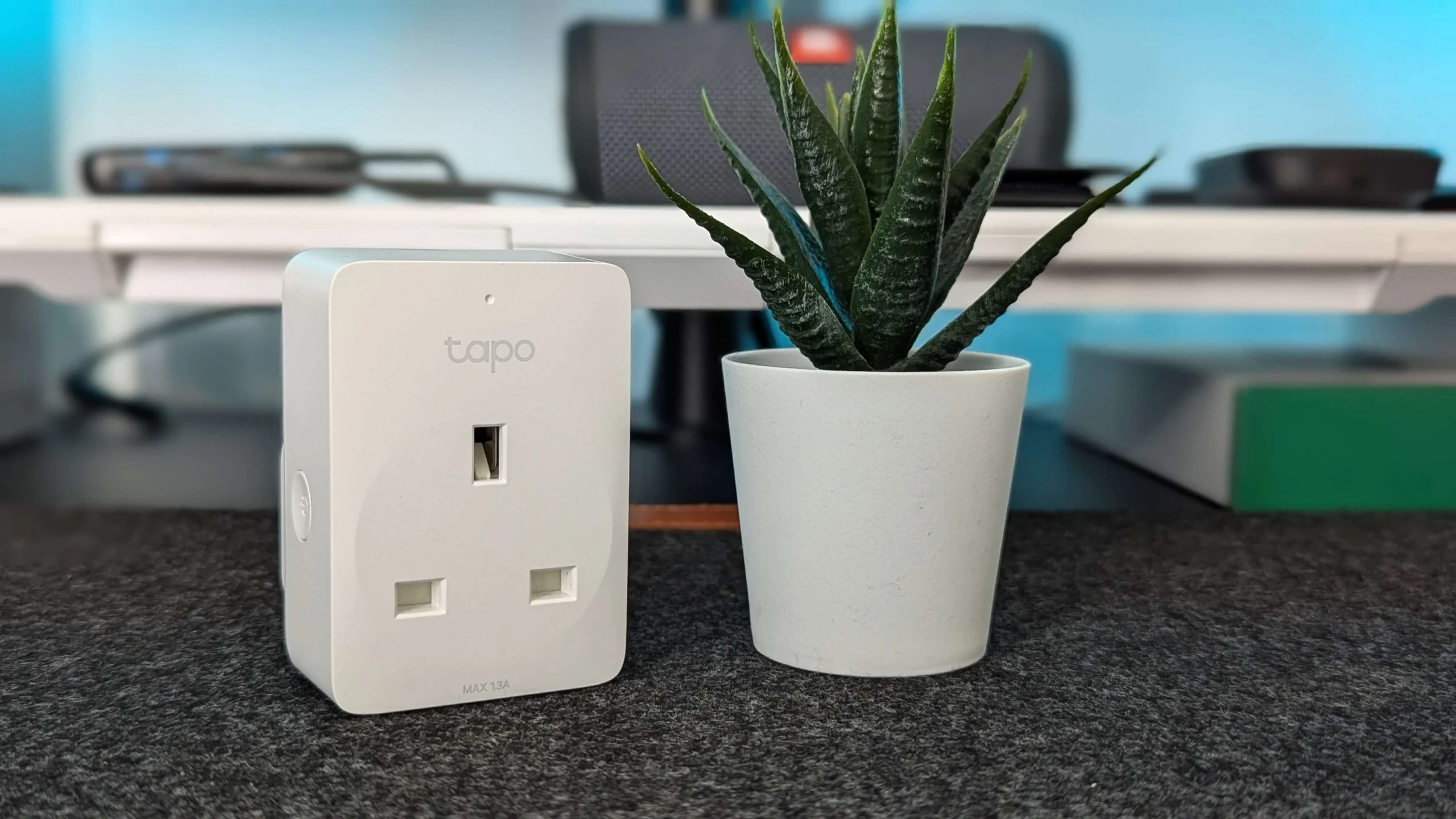 The Future of Smart Plug Technology 2025: A Sneak Peek