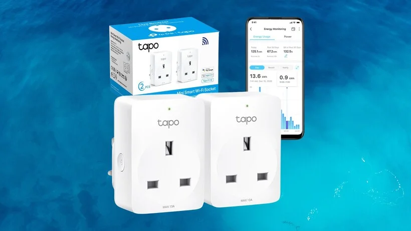 Smart plug controlling a lamp in a modern living room